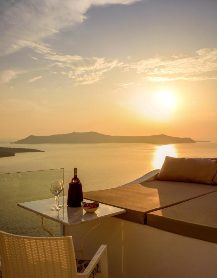 Fira Deep Blue Suites Exterior photo